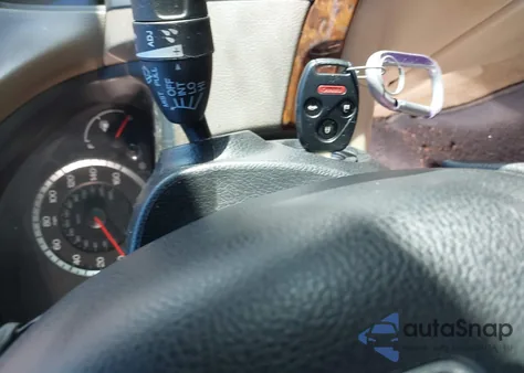 2008 Honda Accord 3.5 Ex-L z USA, uszkodzony, nr VIN 1HGCP368X8A040455